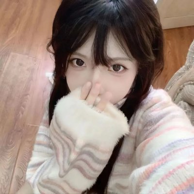 三个月亮